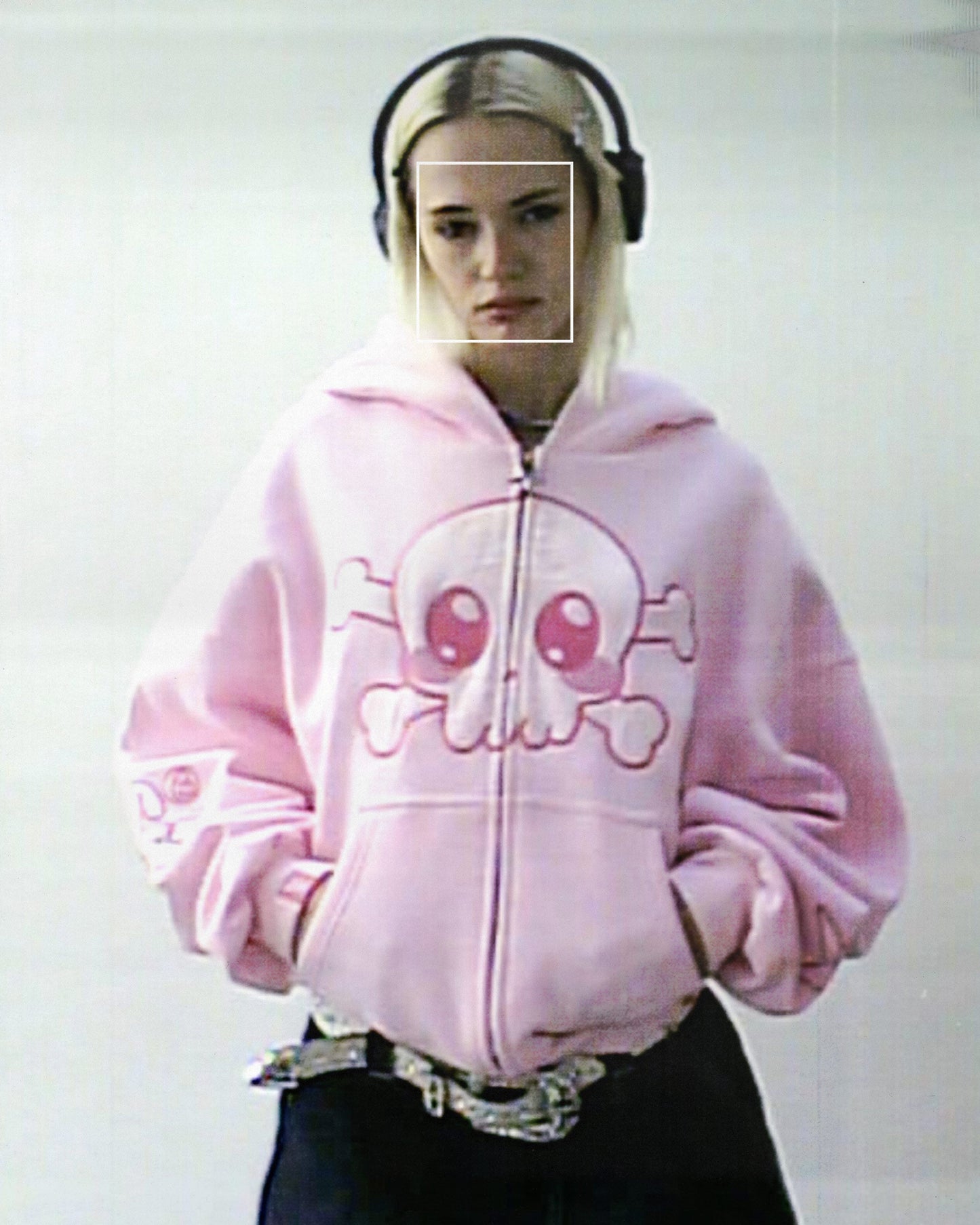 SKULL ZIP HOODIE BABY PINK